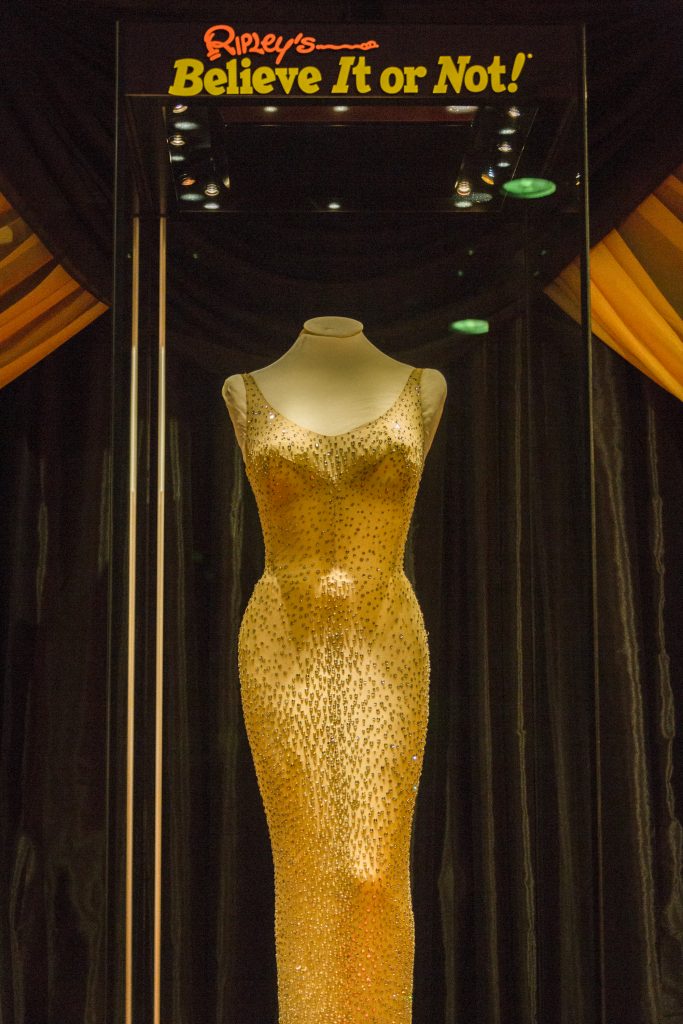 slim fit dress slacks Marilyn Monroe Gold Dress Poster 24 x 36 – PosterAmerica main image 0